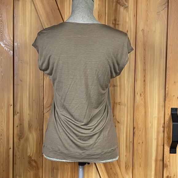 Banana Republic Pleat Ruffle Front Pull Over Knit Blouse size S - Picture 2 of 4